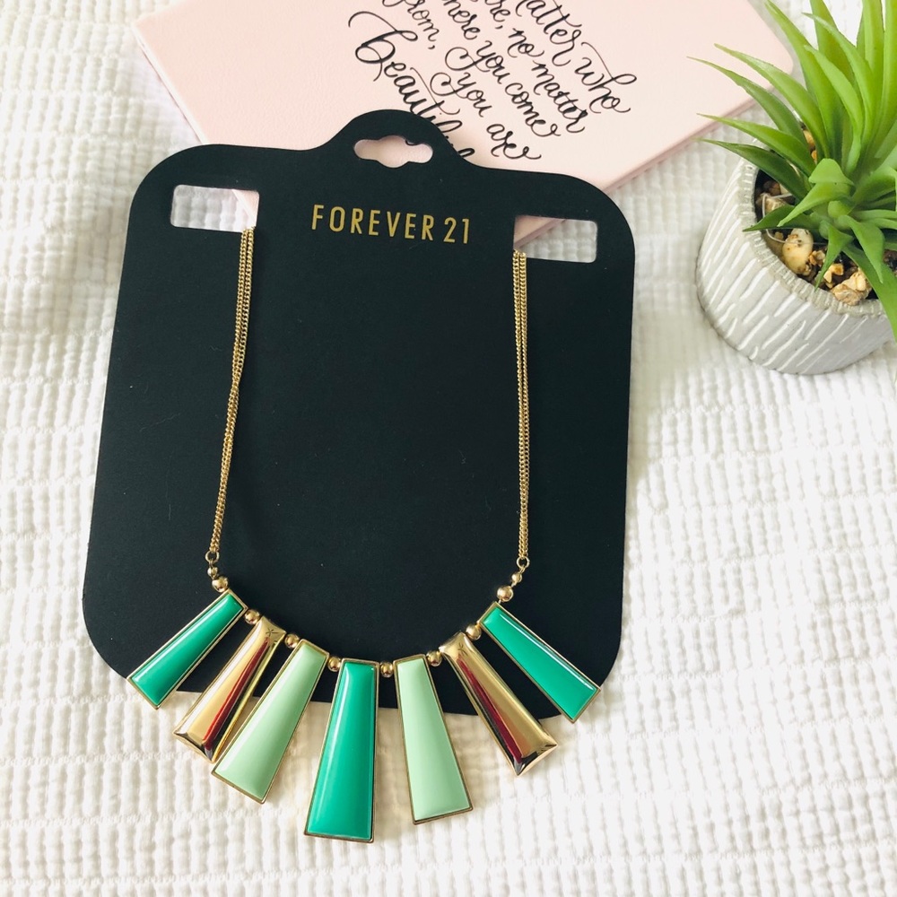Adorable necklace